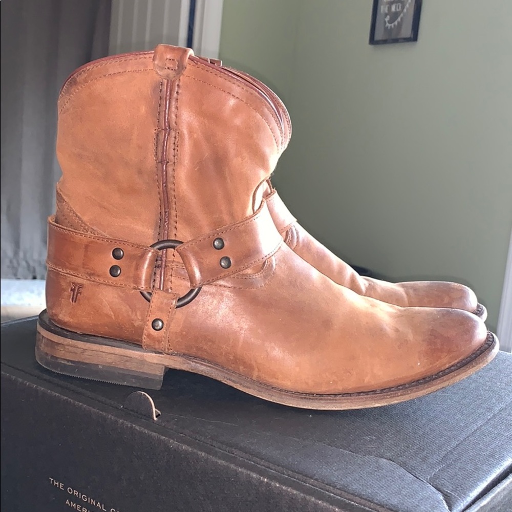 AUTHENTIC Frye Leather Boots 🥾Women’s 10